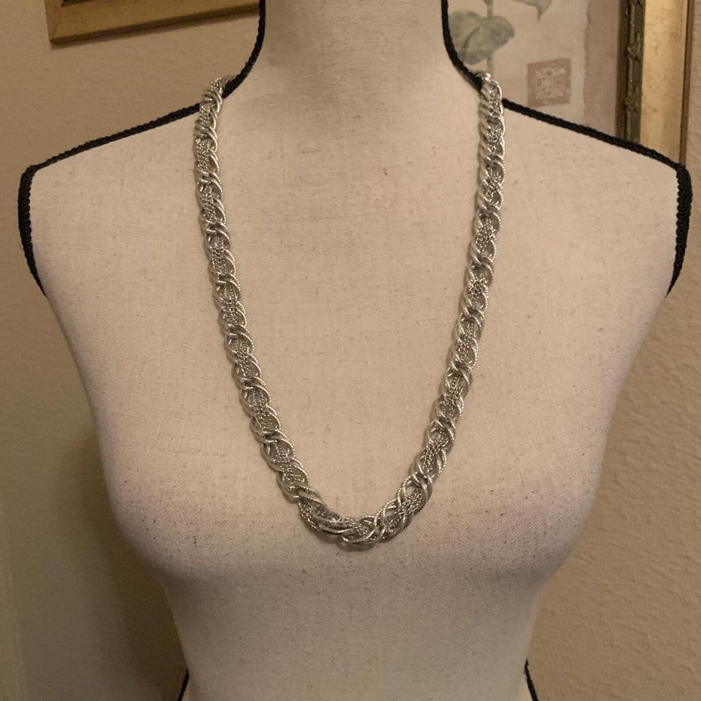Etienne Aigner Women’s Silver Tone Necklace NWT